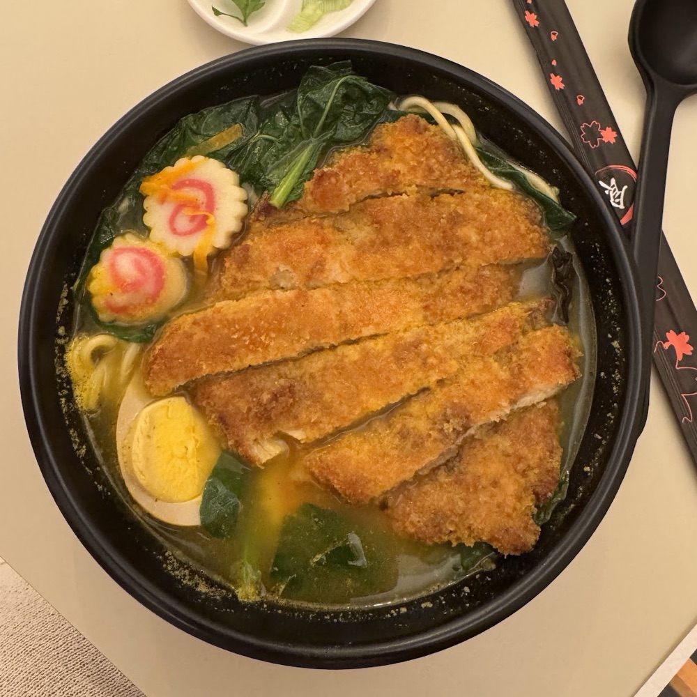 Ramen de pollo frito rebozado